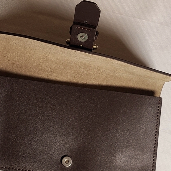 Brooks Brothers Coffee Brown Leather Belt Bag Medium - Picture 9 of 10